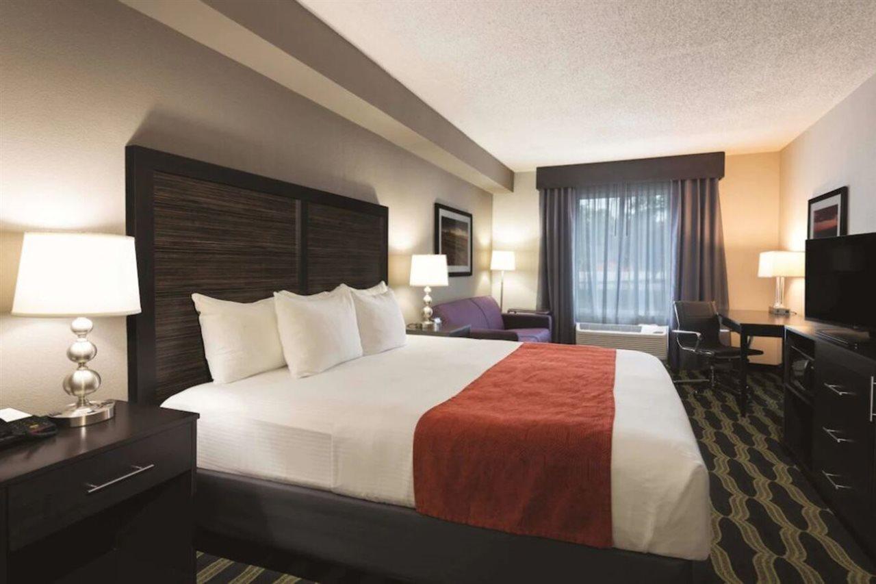 La Quinta By Wyndham Lynchburg At Liberty Univ. Hotel Luaran gambar