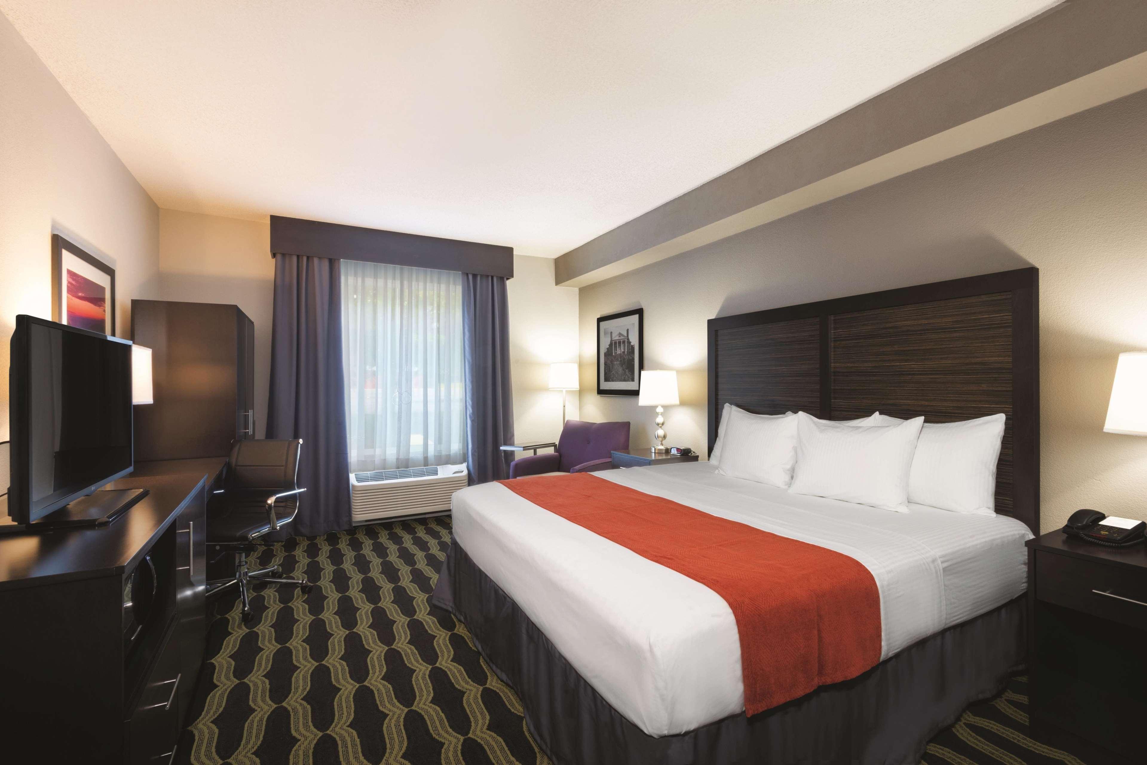 La Quinta By Wyndham Lynchburg At Liberty Univ. Hotel Luaran gambar